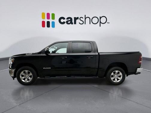 Diamond Black Crystal Pearlcoat 2023 RAM 1500 Laramie