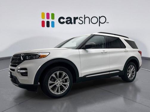 STAR WHITE MET TRI-COAT 2023 Ford Explorer XLT