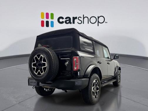 2022 Ford Bronco Outer Banks