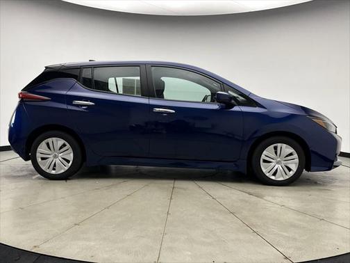 2024 Nissan Leaf S