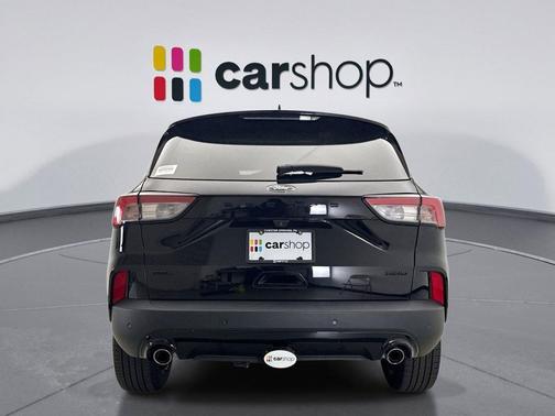 AGATE BLACK METALLIC 2022 Ford Escape SEL