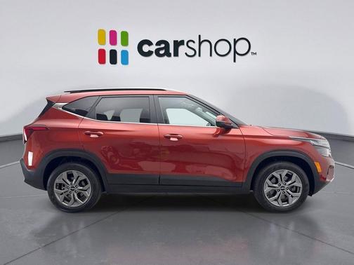 Mars Orange 2024 Kia Seltos S