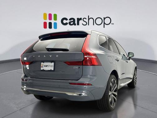 2023 Volvo XC60 B6 Ultimate Bright Theme