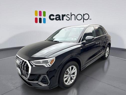 Mythos Black 2025 Audi Q3 Premium 45 TFSI S line quattro Tiptronic