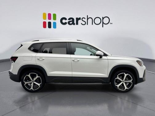 2025 Volkswagen Taos 1.5T SEL