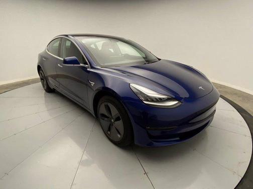 2019 Tesla Model 3 Standard Range