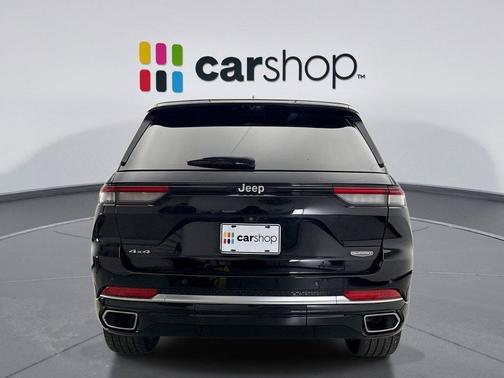 2023 Jeep Grand Cherokee Summit