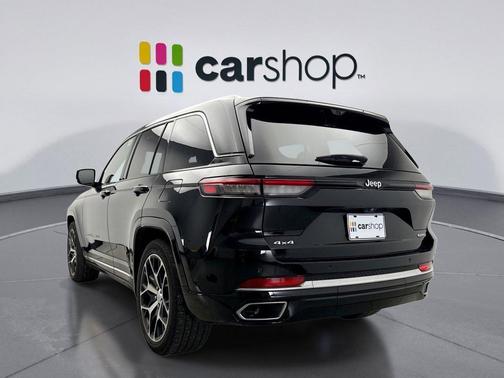 2023 Jeep Grand Cherokee Summit