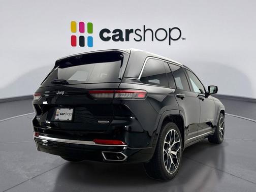 2023 Jeep Grand Cherokee Summit