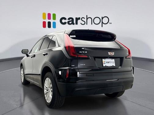 2024 Cadillac XT4 Luxury