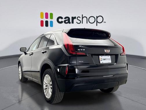 2024 Cadillac XT4 Luxury