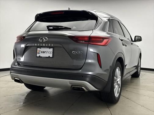 2022 INFINITI QX50 LUXE AWD