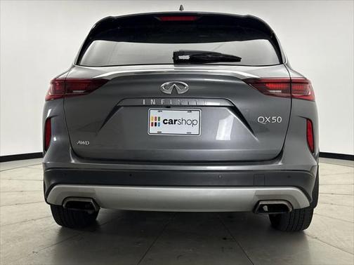 2022 INFINITI QX50 LUXE AWD