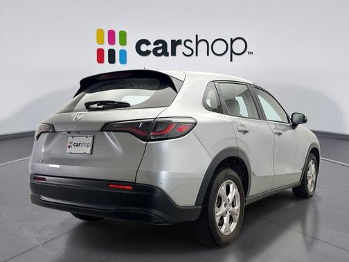 Lunar Silver 2023 Honda HR-V LX