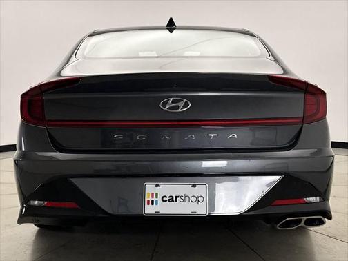 2022 Hyundai SONATA SEL