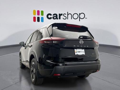 Super Black 2025 Nissan Rogue SV