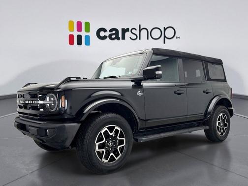 2023 Ford Bronco Outer Banks