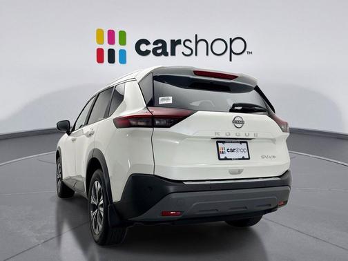 Pearl White Tricoat 2023 Nissan Rogue SV