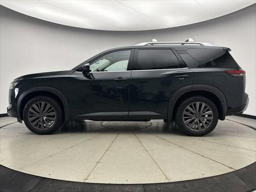 2024 Nissan Pathfinder SL 4WD
