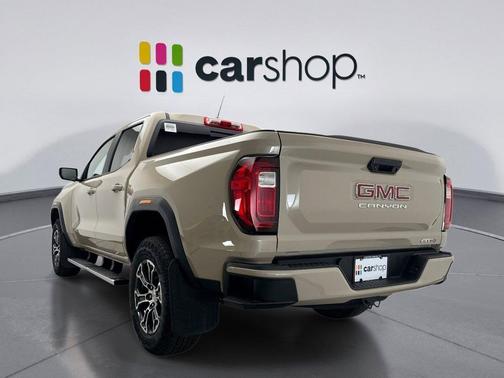 2024 GMC Canyon AT4