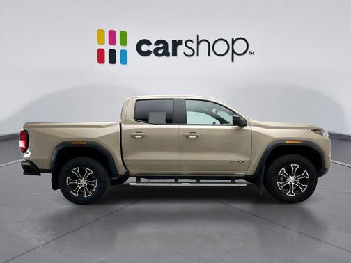 2024 GMC Canyon AT4
