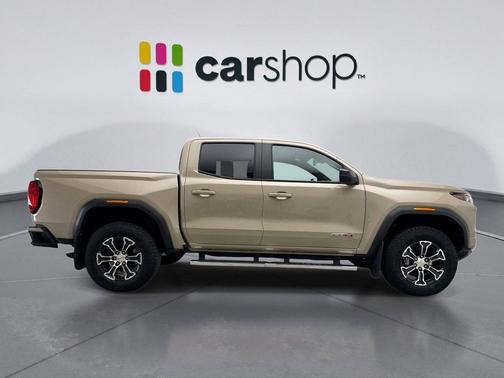 2024 GMC Canyon AT4