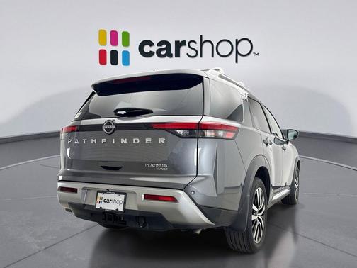 2025 Nissan Pathfinder Platinum 4WD