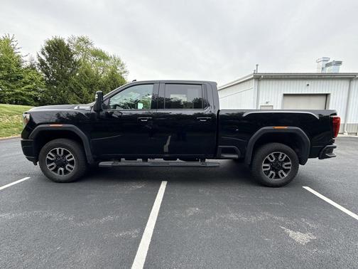 Onyx Black 2020 GMC Sierra 2500 AT4