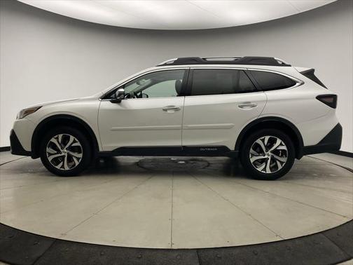2022 Subaru Outback Touring XT