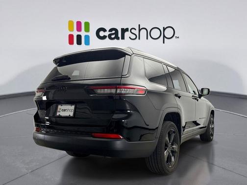 Diamond Black Crystal Pearlcoat 2023 Jeep Grand Cherokee L Altitude