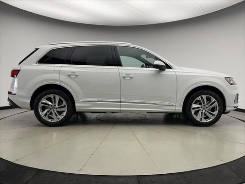 2020 Audi Q7 45 Premium