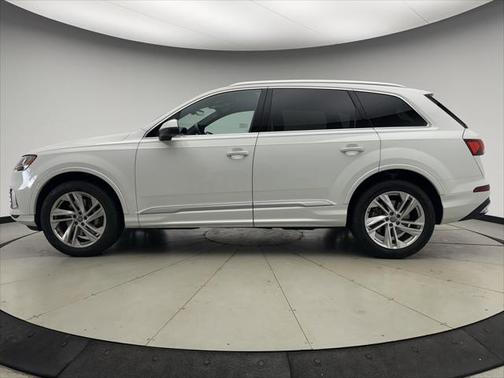 2020 Audi Q7 45 Premium