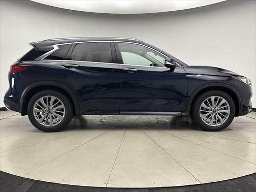 2024 INFINITI QX50 LUXE AWD