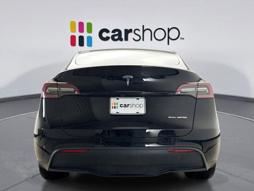 2024 Tesla Model Y Long Range Dual Motor All-Wheel Drive