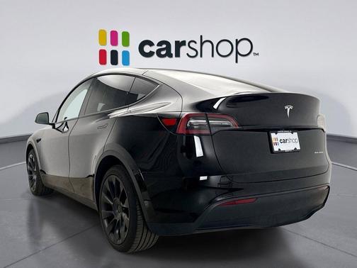 2024 Tesla Model Y Long Range Dual Motor All-Wheel Drive