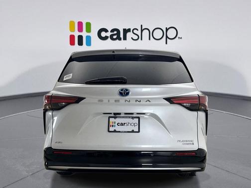 2022 Toyota Sienna Platinum 7 Passenger
