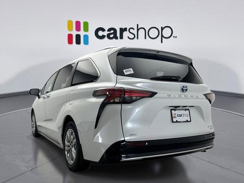 2022 Toyota Sienna Platinum 7 Passenger