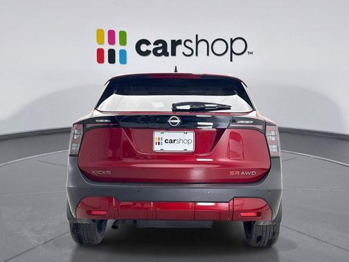 Scarlet Ember Tintcoat 2026 Nissan Kicks SR