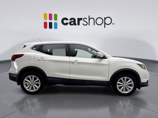 2017 Nissan Rogue Sport S