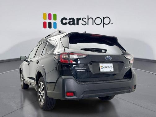 Crystal Black Silica 2024 Subaru Outback Premium