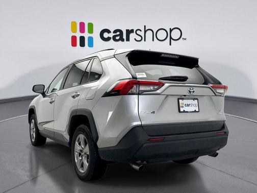 2022 Toyota RAV4 Hybrid LE