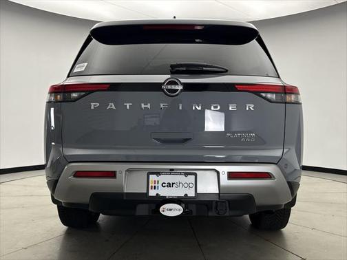 2023 Nissan Pathfinder Platinum 4WD