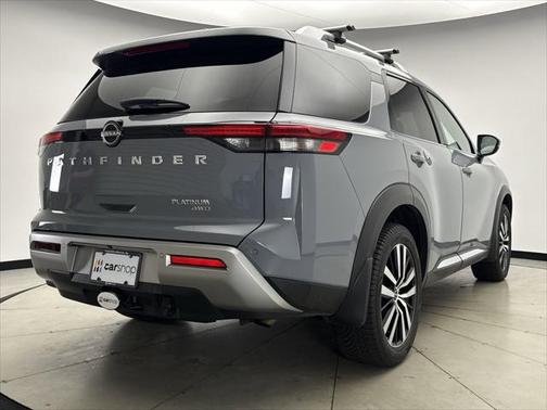2023 Nissan Pathfinder Platinum 4WD