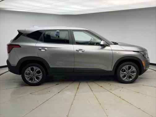 2024 Kia Seltos LX