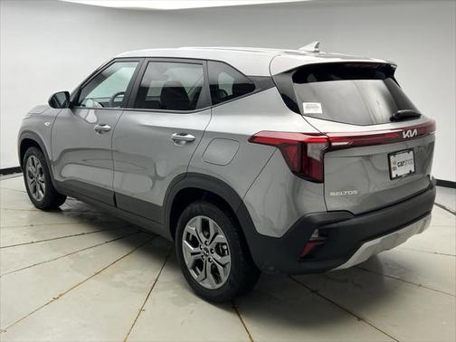 2024 Kia Seltos LX