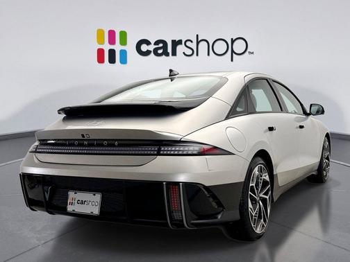 2025 Hyundai IONIQ 6 Limited