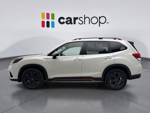 Crystal White Pearl 2024 Subaru Forester Sport