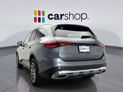 Selenite Grey Metallic 2023 Mercedes-Benz GLC 300 4MATIC
