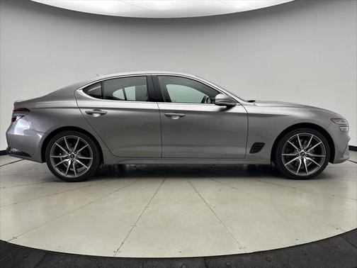 2022 Genesis G70 3.3T AWD