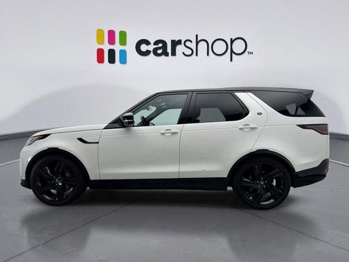 2024 Land Rover Discovery P300 Dynamic SE